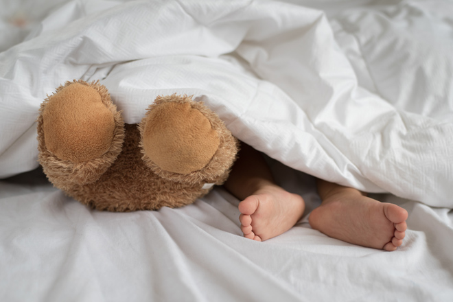 Ist es Zeit die Kinder ins Bett zu bringen? Shhh… Wir verraten ein paar nützliche Ratschläge